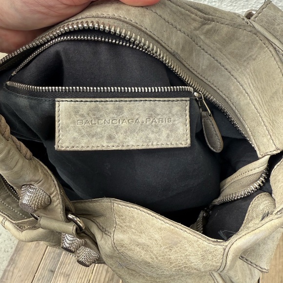 Auth Balenciaga city moto giant grey Bag - Picture 8 of 16